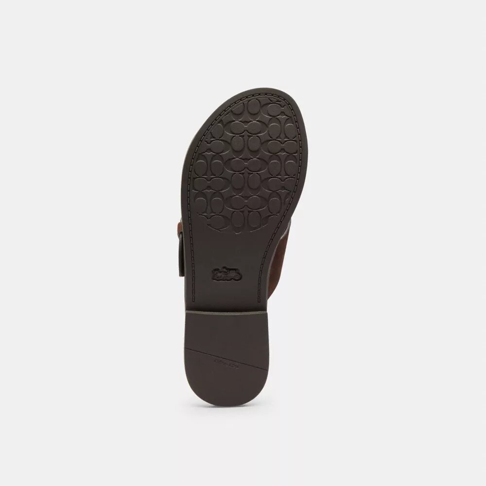 Çapraz Toka Tokalı Sandalet
