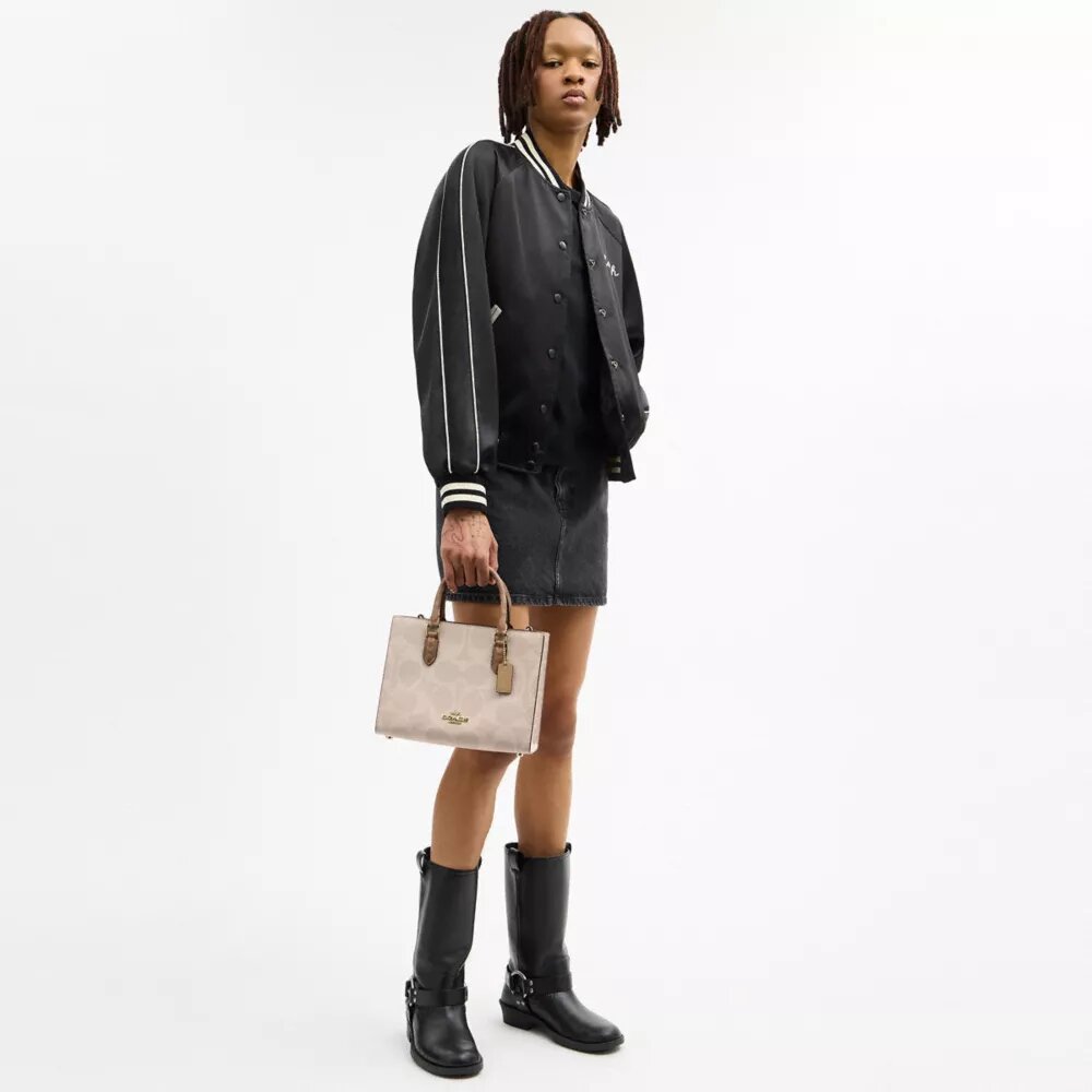 Blok Desenli Signature Canvas Maggie Küçük Tote Çantası