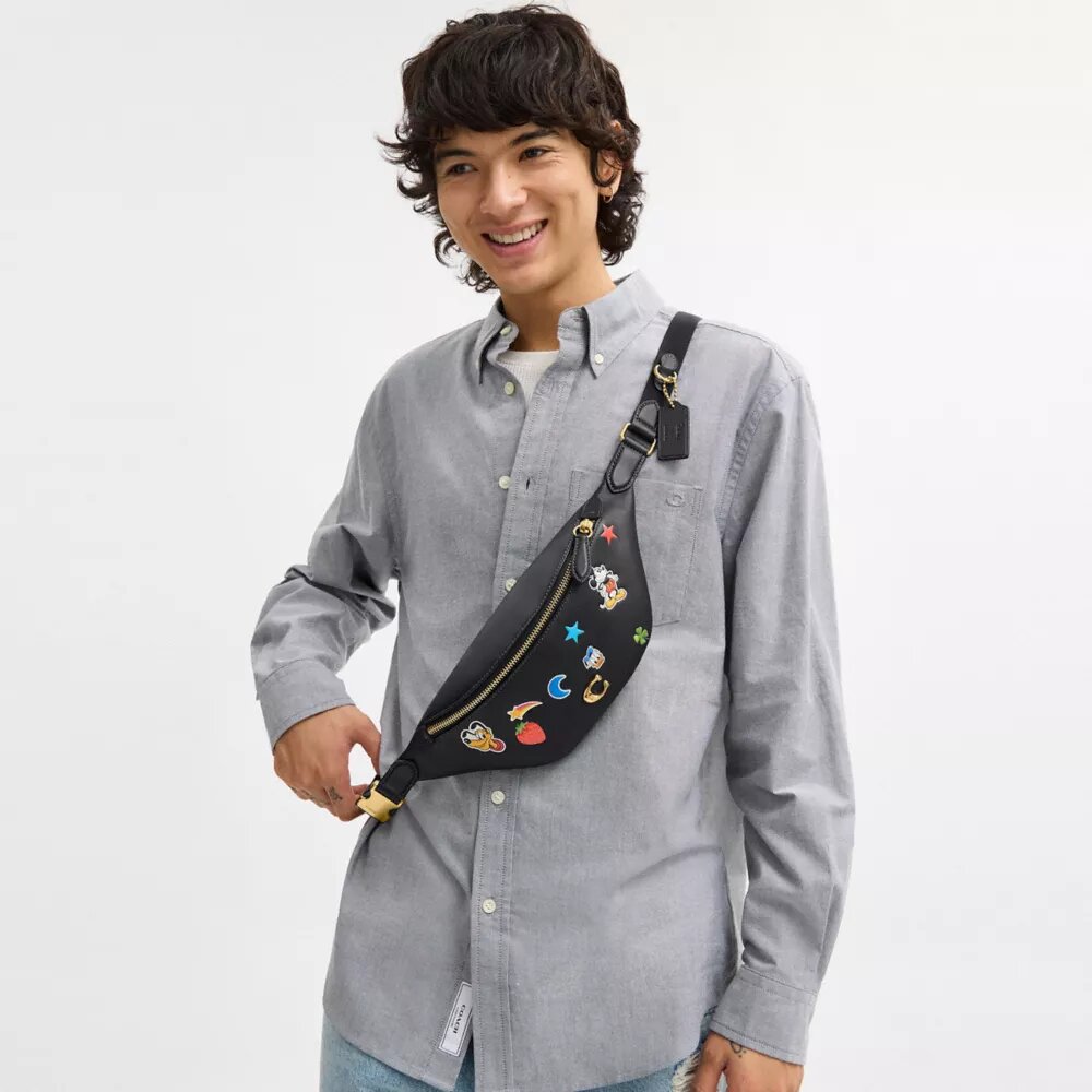 Disney X Coach Charter Bel Çantası 7, Çıkartma Desenli