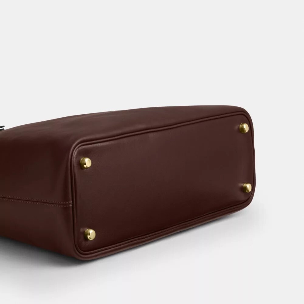 Easton Tote Çantalar