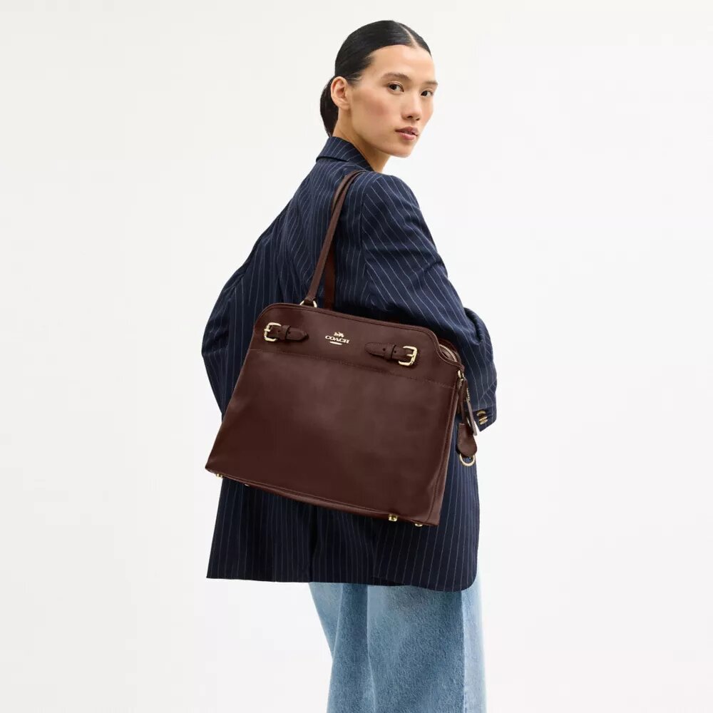 Easton Tote Çantalar