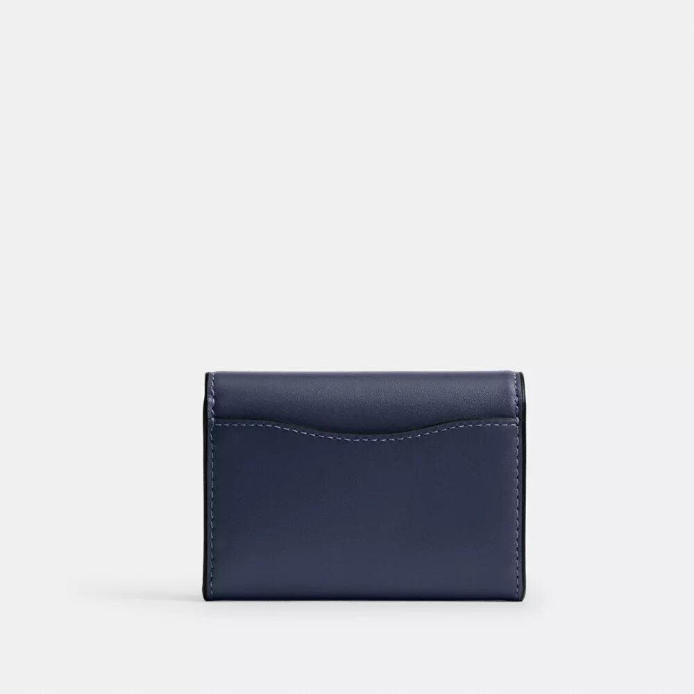 Essential Kapaklı Kartlık