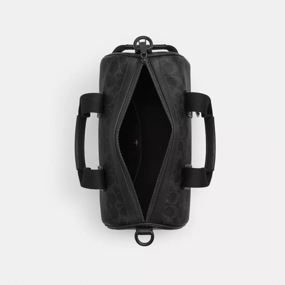 Explorer Duffle Çantası 28 in Signature Canvas