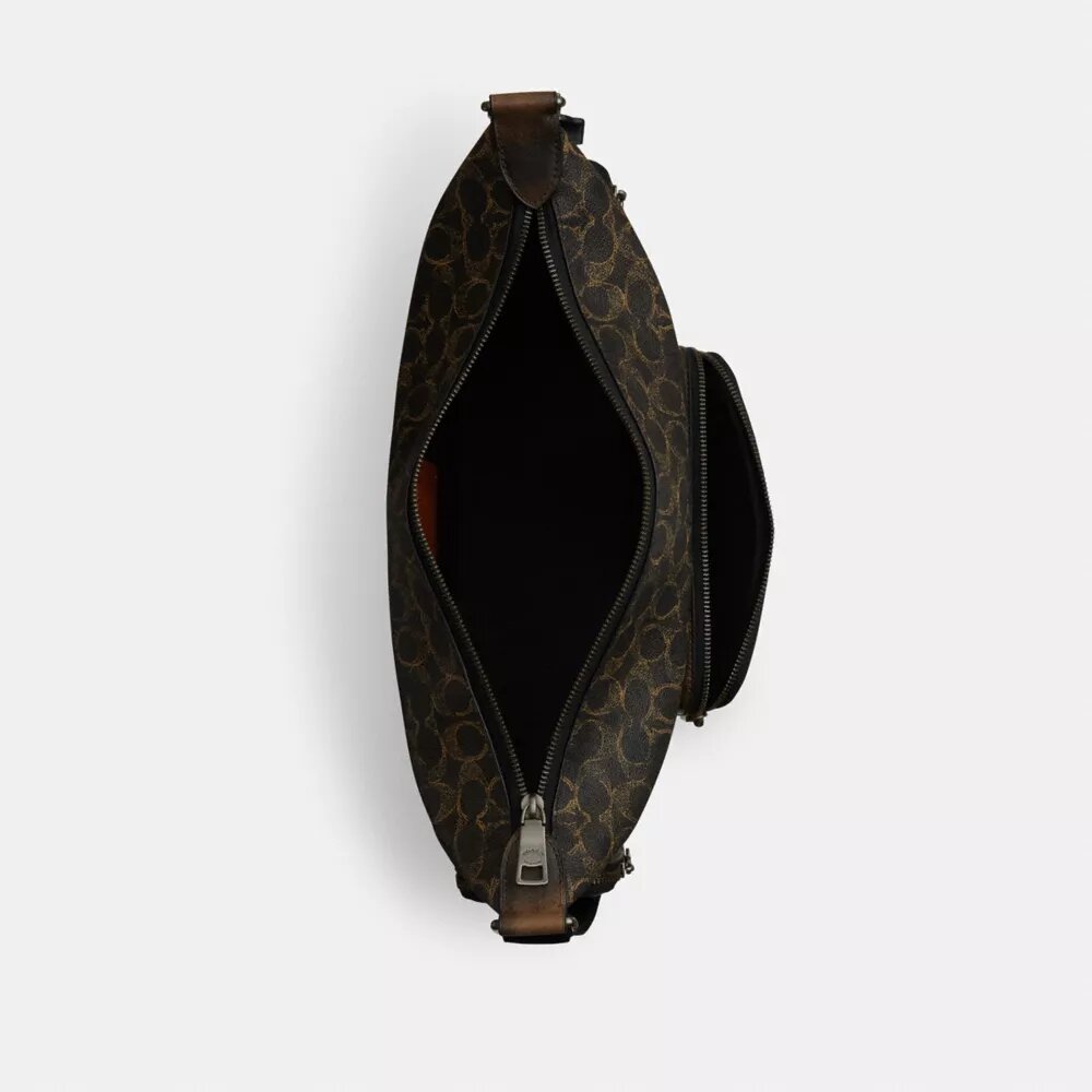 Loved Signature Canvas'tan Üretilmiş Cepli Finn Çapraz Çanta