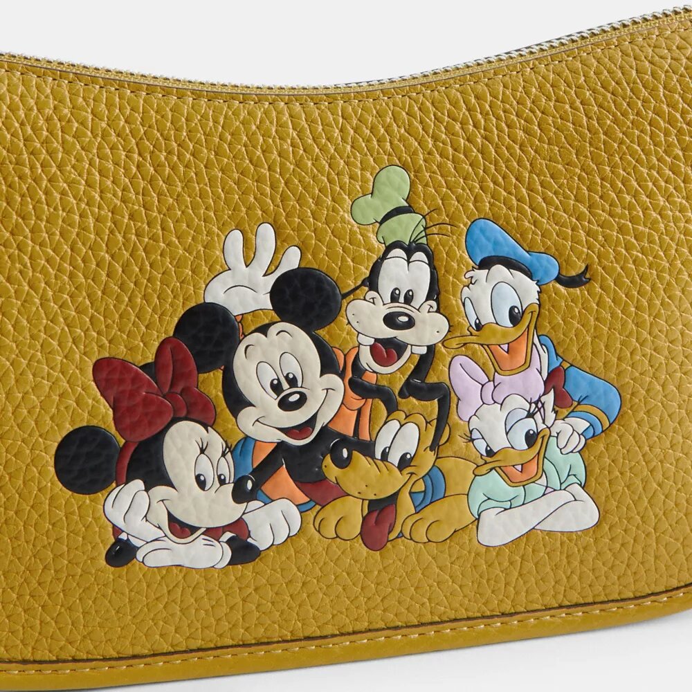 Mickey Mouse ve Arkadaşlarının Bulunduğu Yenilenebilir Deriden Disney X Coach Swinger Çantalar
