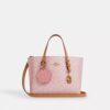 Mollie Tote Çantası 25 inç, Signature Canvas, Süsler