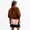 Mollie Tote Çantası 25 inç, Signature Canvas, Süsler