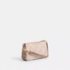 Nolita 19, Blok Desenli Signature Canvas