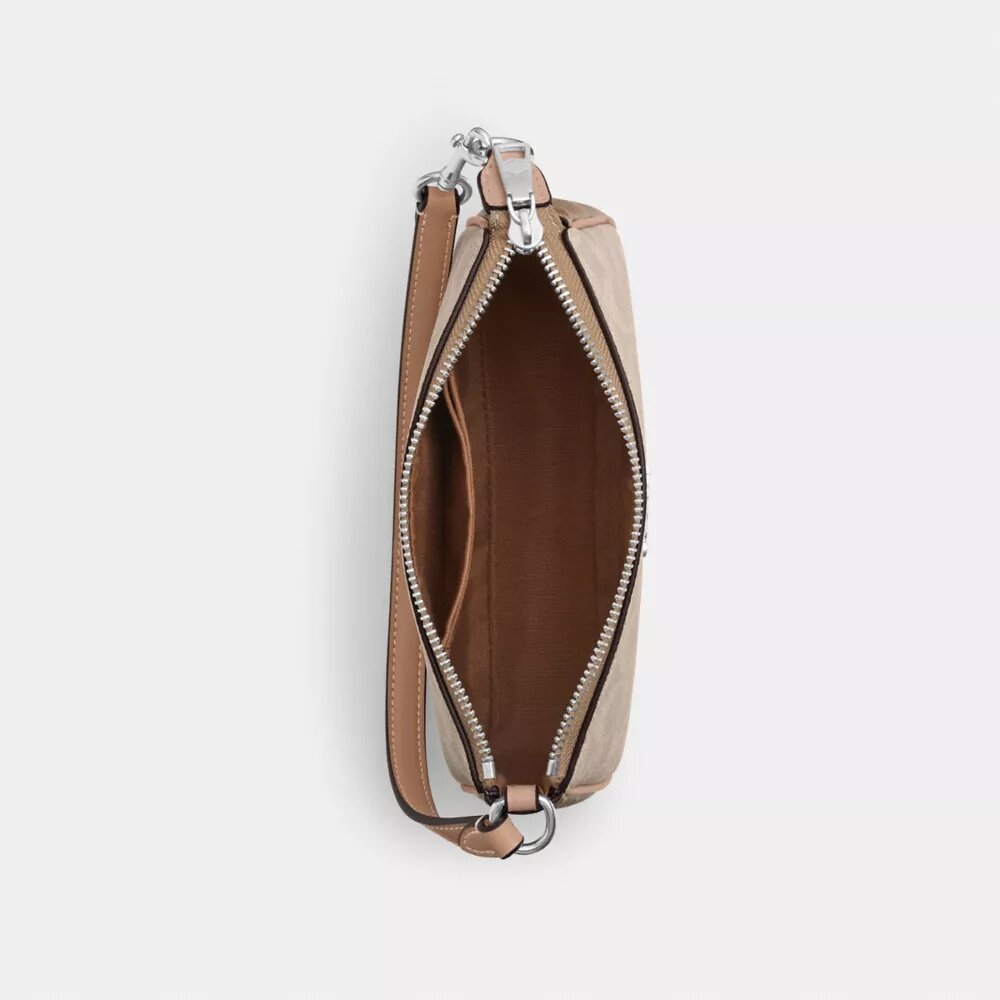 Nolita 19, Blok Desenli Signature Canvas