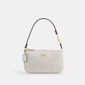 Nolita 19, Signature Canvas