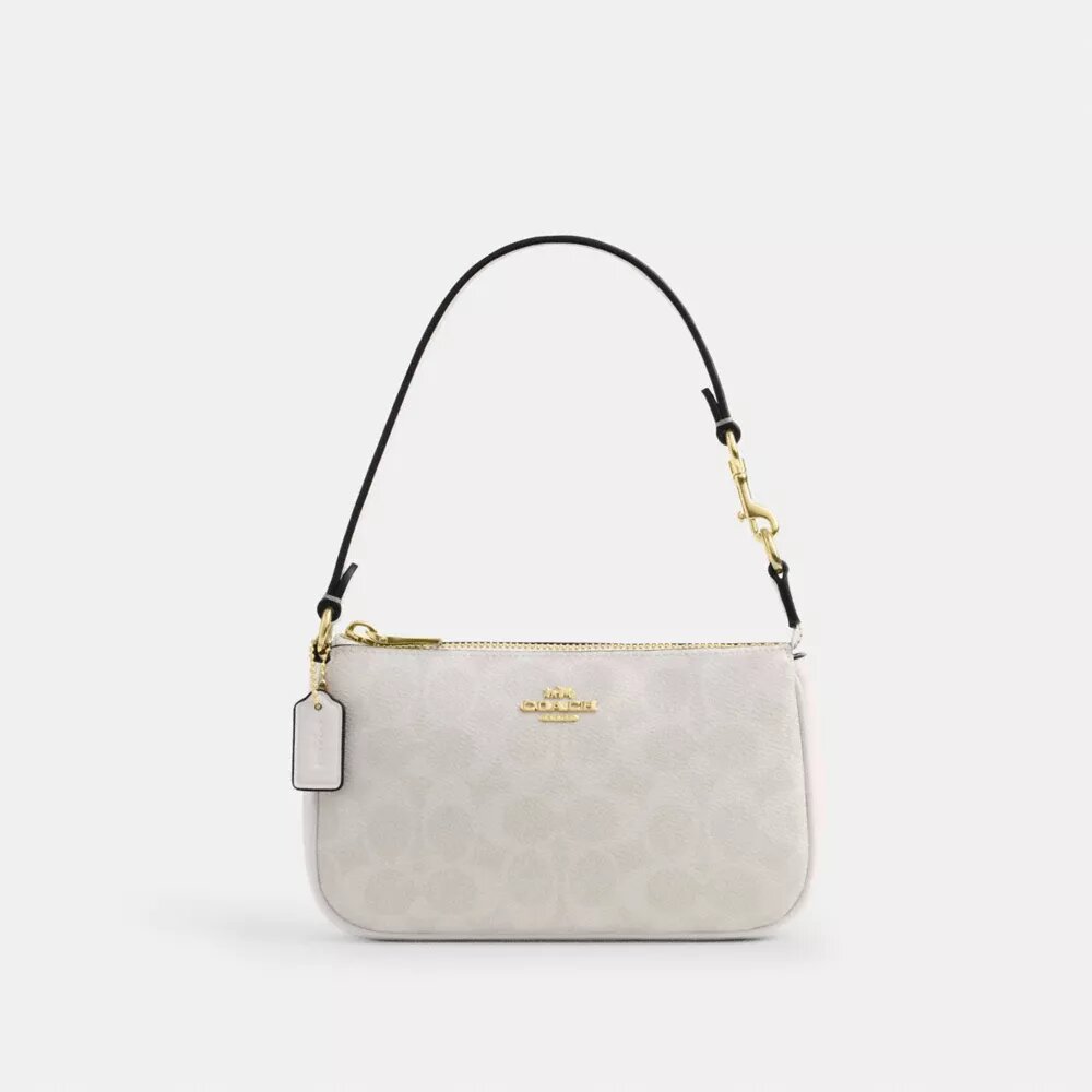 Nolita 19, Signature Canvas