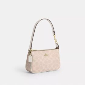 Nolita 19, Signature Canvas