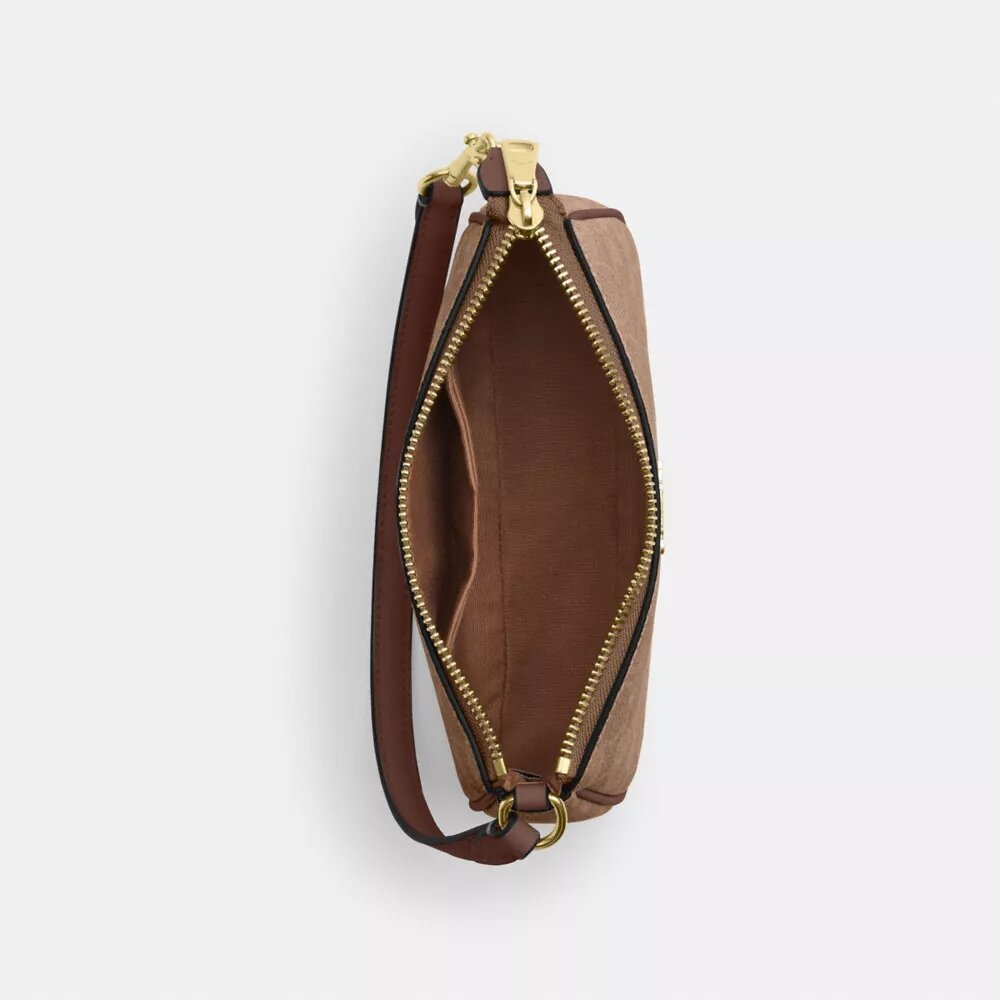 Nolita 19, Signature Canvas
