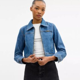 Organik Pamuktan Üretilmiş, C Şeklinde İşlenmiş Dar Kesim Denim Ceket