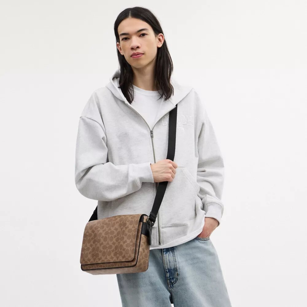 Signature Canvas Jack Messenger Çanta