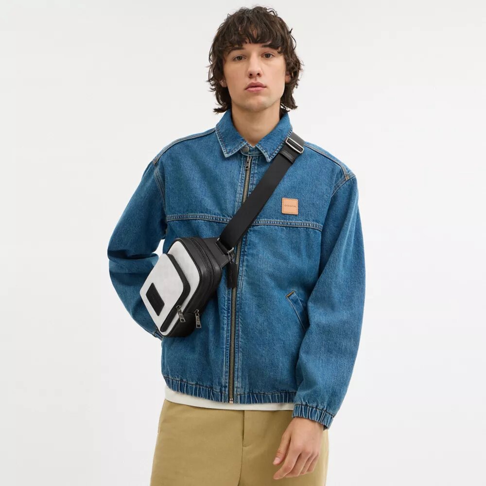 Signature Canvas Racer Sling Çanta