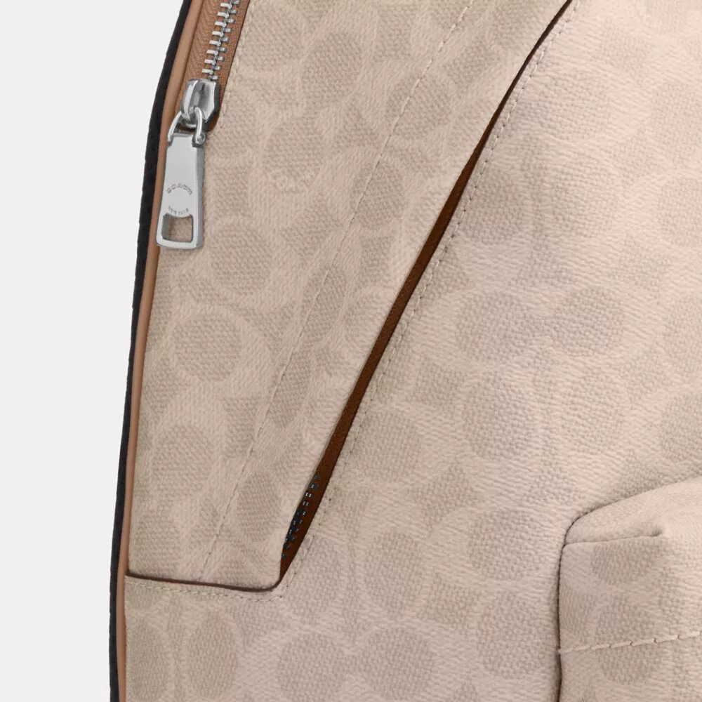 Signature Canvas Taylor Küçük Sırt Çantası