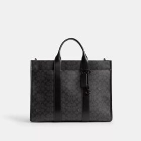 Signature Canvas Wesley Tote