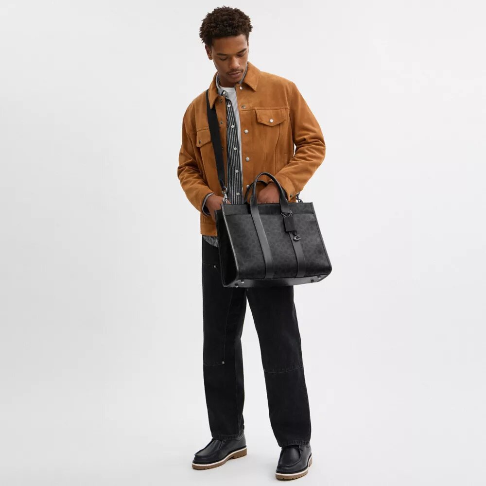 Signature Canvas Wesley Tote