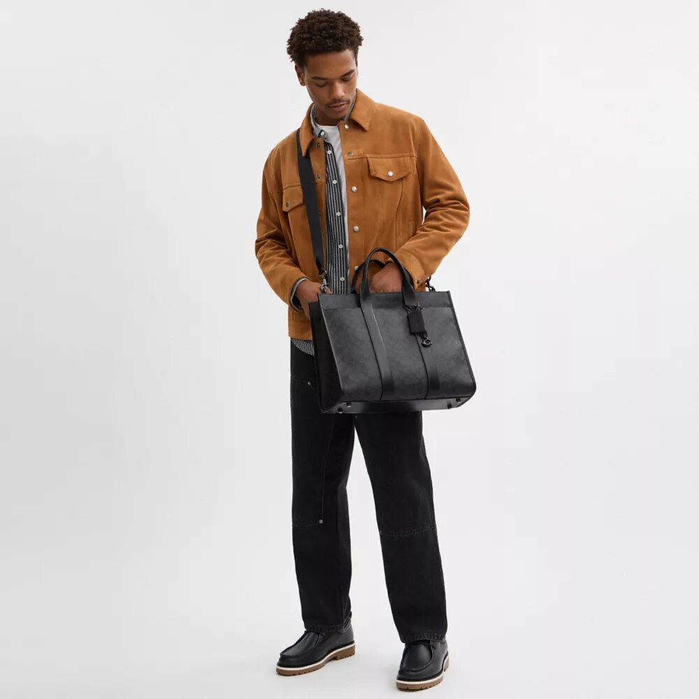 Signature Canvas Wesley Tote