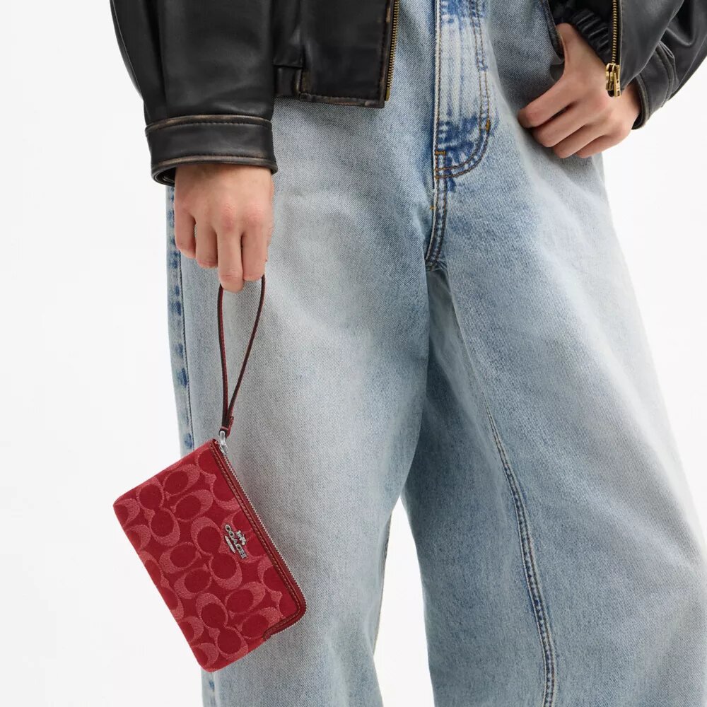 Signature Denim Köşe Fermuarlı Bileklik Çantası