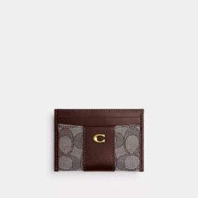 Signature Jacquard Desenli Temel Kartlık