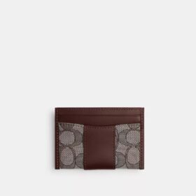 Signature Jacquard Desenli Temel Kartlık