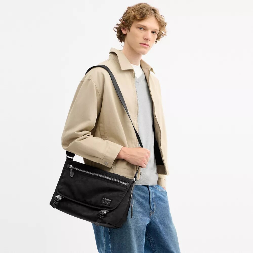 Signature Naylon Lane Messenger