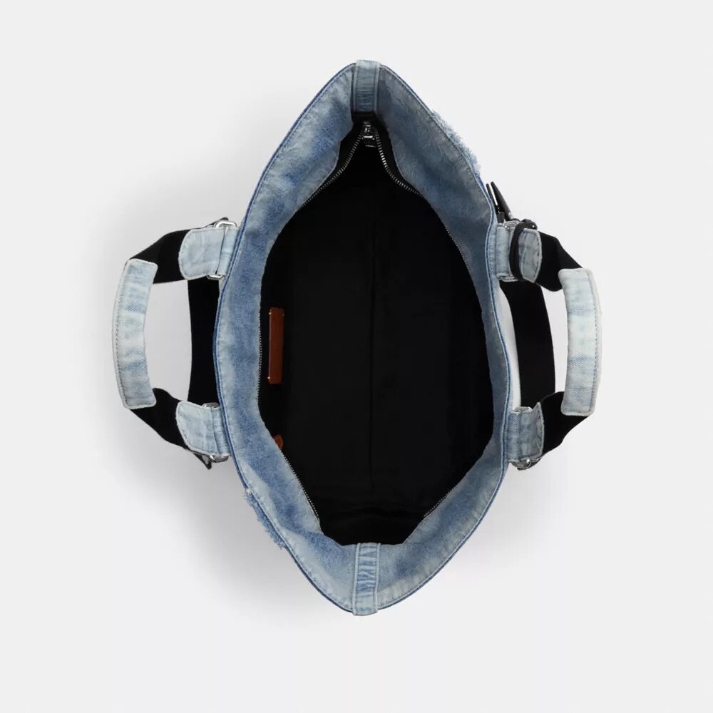 Süsler ile Detaylı Loved Denim Tote Çantası