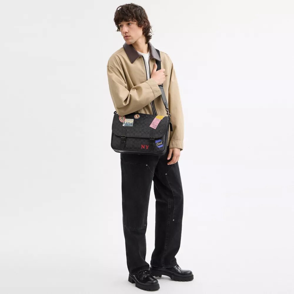 Yamalı Signature Canvas Hitch Messenger Çanta
