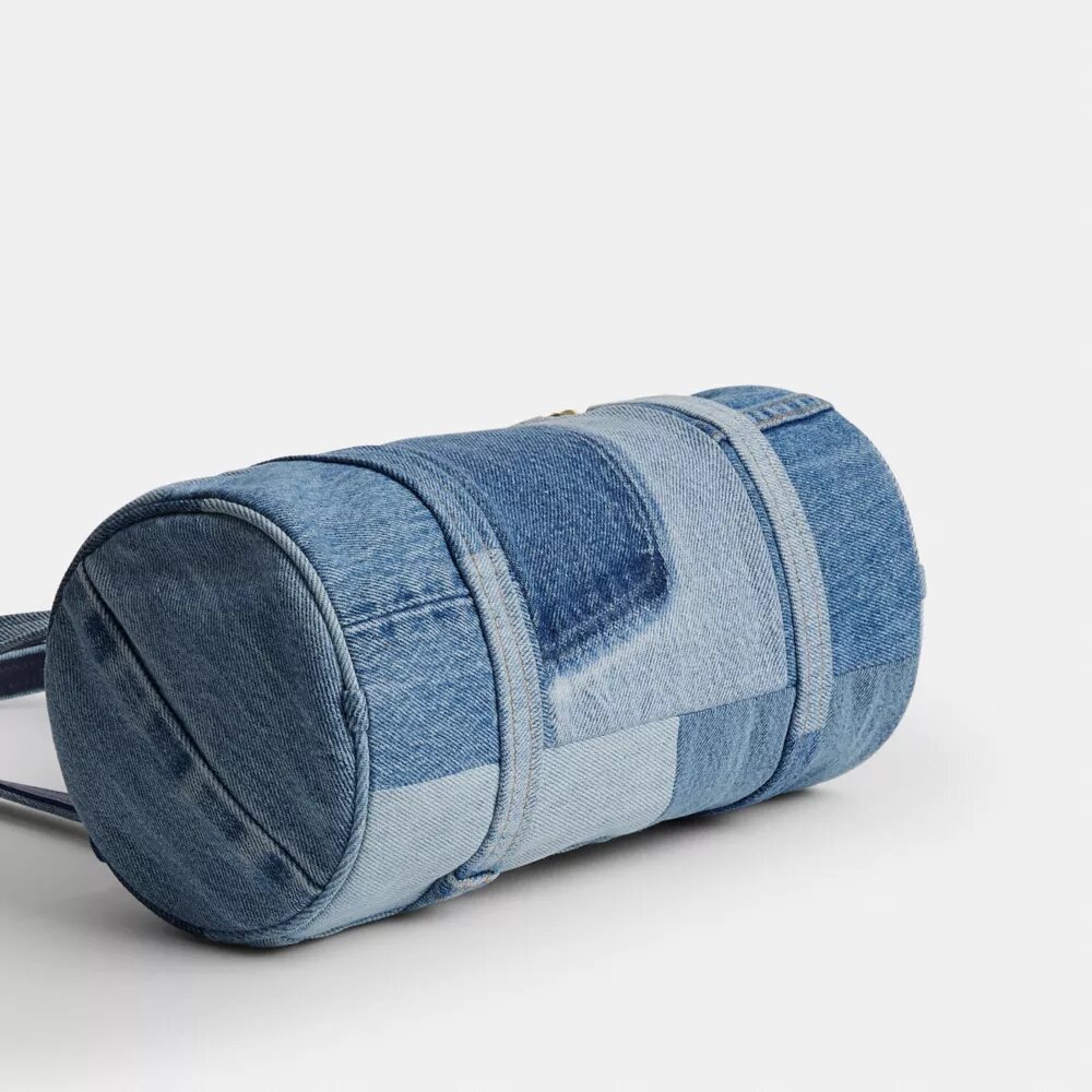 Yeniden İşlenmiş Denimden Kisslock Barrel Çanta 28